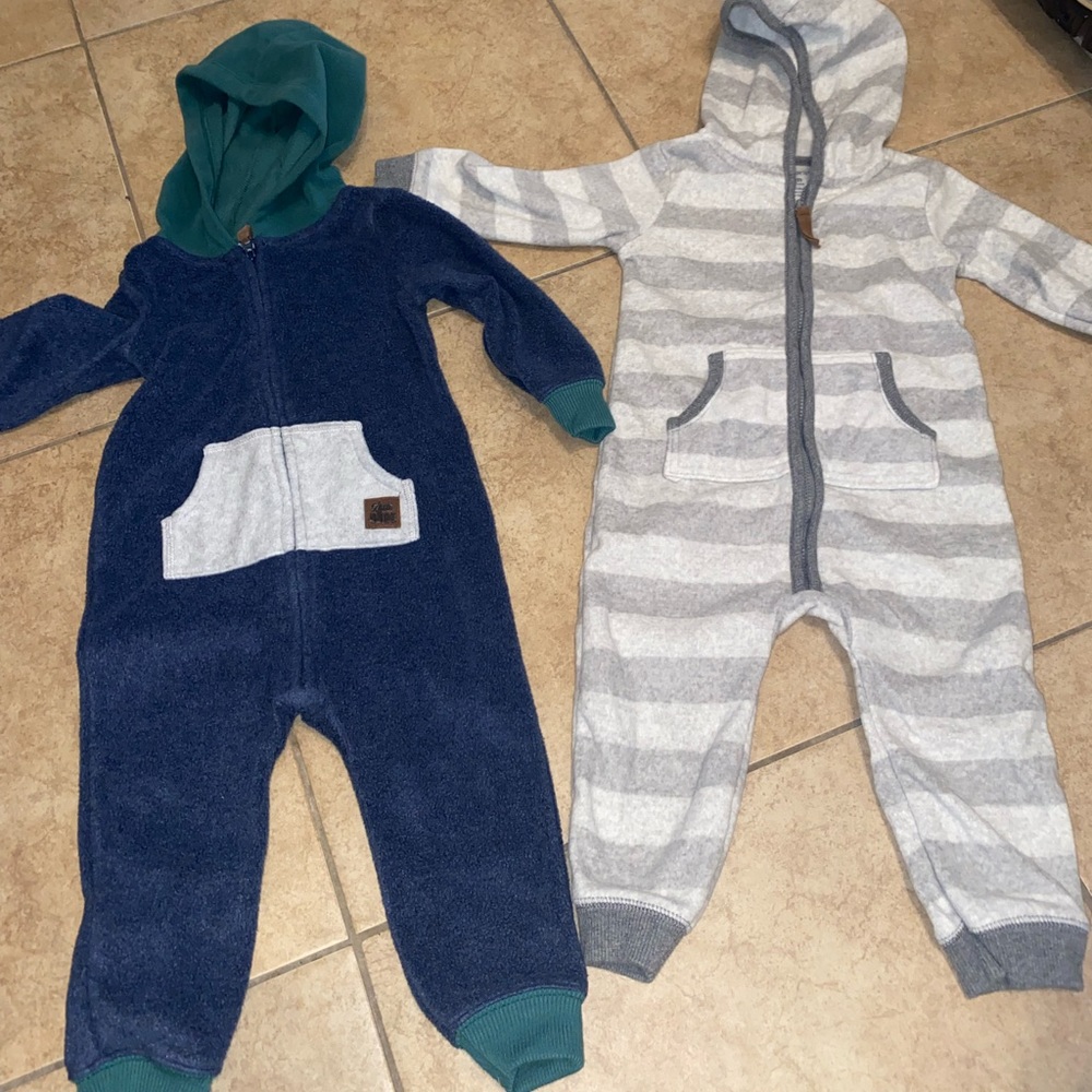 Carter’s Winter Sweater Zip-Up Onesie’s, Size 18 Months